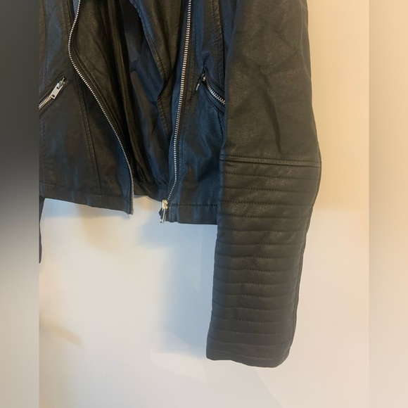NEW leather jacket with tags - Picture 4 of 4